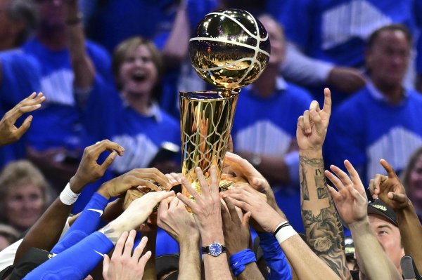 凯丰资本 巴克利：雷霆是最有深度的球队之一 他们让我想起坏孩子活塞