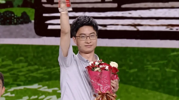 泓利财富 庞众望在《人民日报》撰文