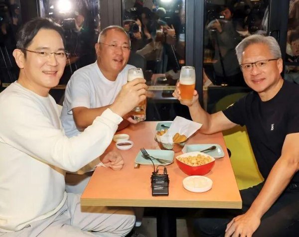 利创智投 炸鸡股大涨！